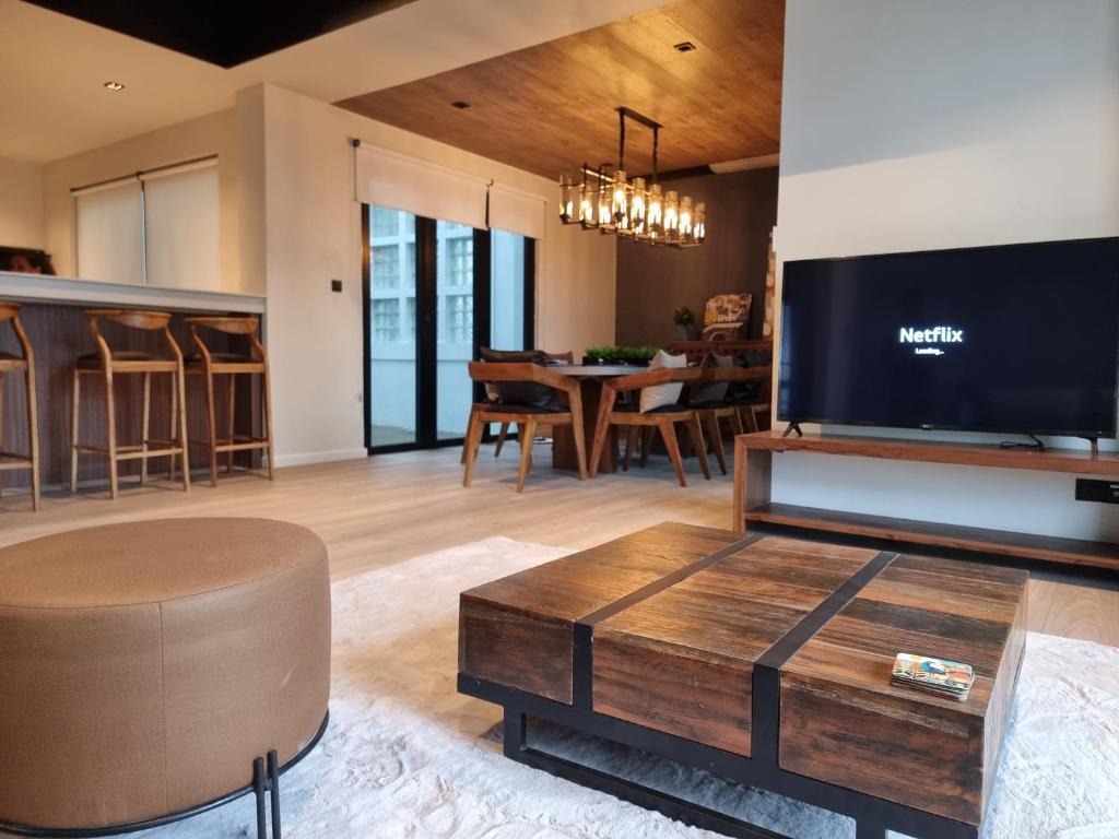 VAUX Park Street Hotel - A collection of 8 luxury lofts - 5