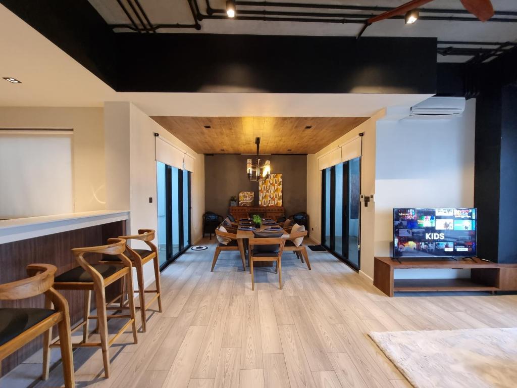 VAUX Park Street Hotel - A collection of 8 luxury lofts - 3