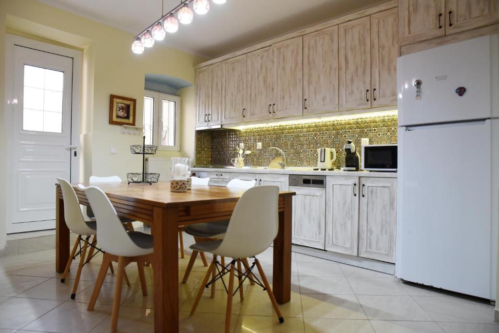 Villa Maxim in Corfu Town - 4