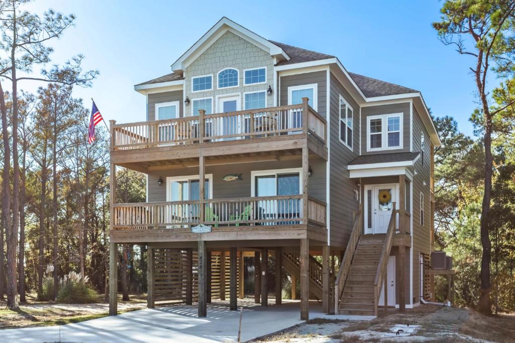 6132 Coastal Soul Dog Friendly Pool Table, Nags Head (updated prices 2024)