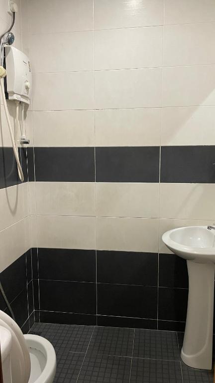 Koupelna v ubytování GOPENG INN
