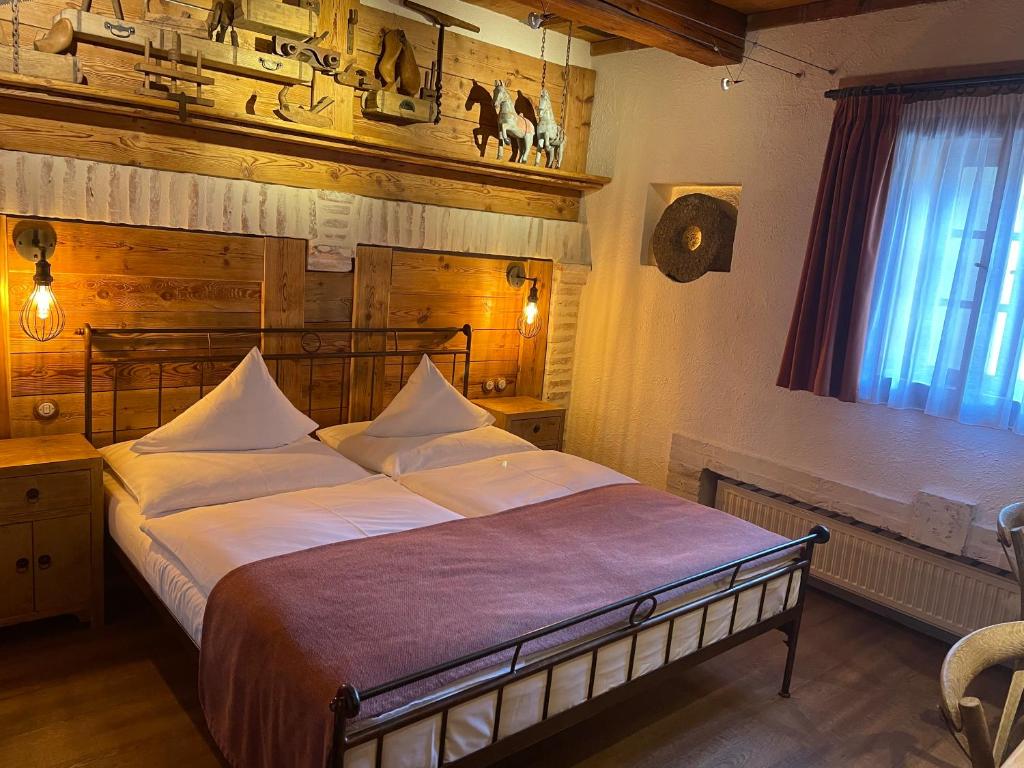 Romantik Hotel U Raka - Resim 14