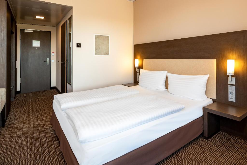 IntercityHotel Hamburg Dammtor-Messe - Resim 24