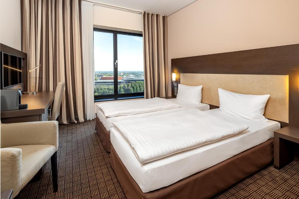 
Business Plus Double and Twin Room
