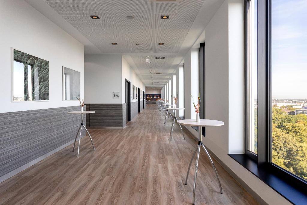 IntercityHotel Hamburg Dammtor-Messe - Resim 31