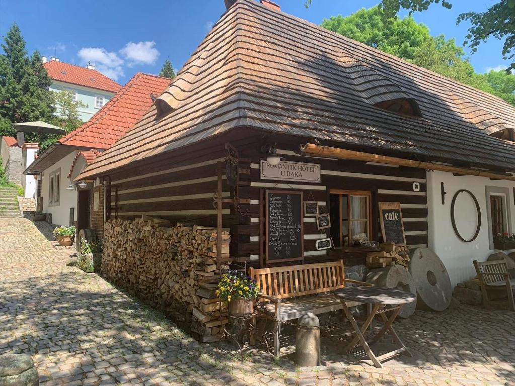 Budova, kde se hotel nachází