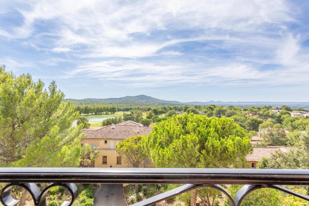 Village Pierre & Vacances Pont Royal en Provence - Error