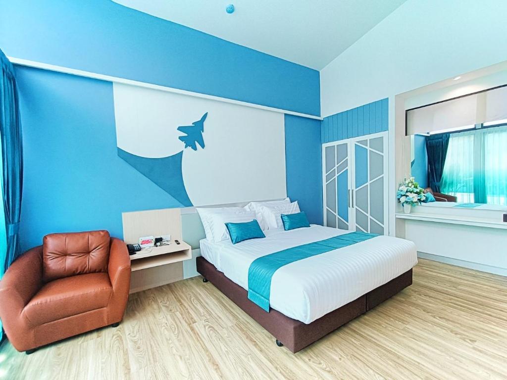 Southern Airport Hotel Hatyai - Aile Villası Havuz Erişimi
