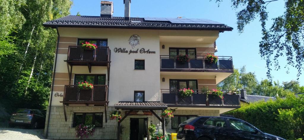 Budova, v ktorej sa ubytovanie bed & breakfast nachádza