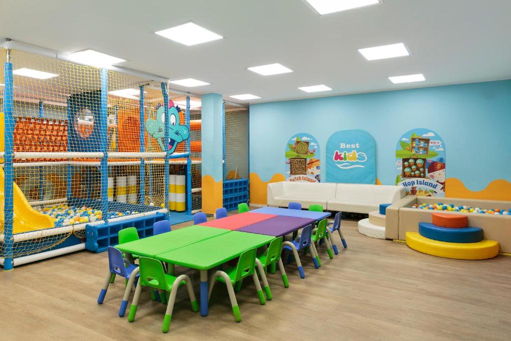 Detský klub v ubytovaní Hotel Best Lloret Splash