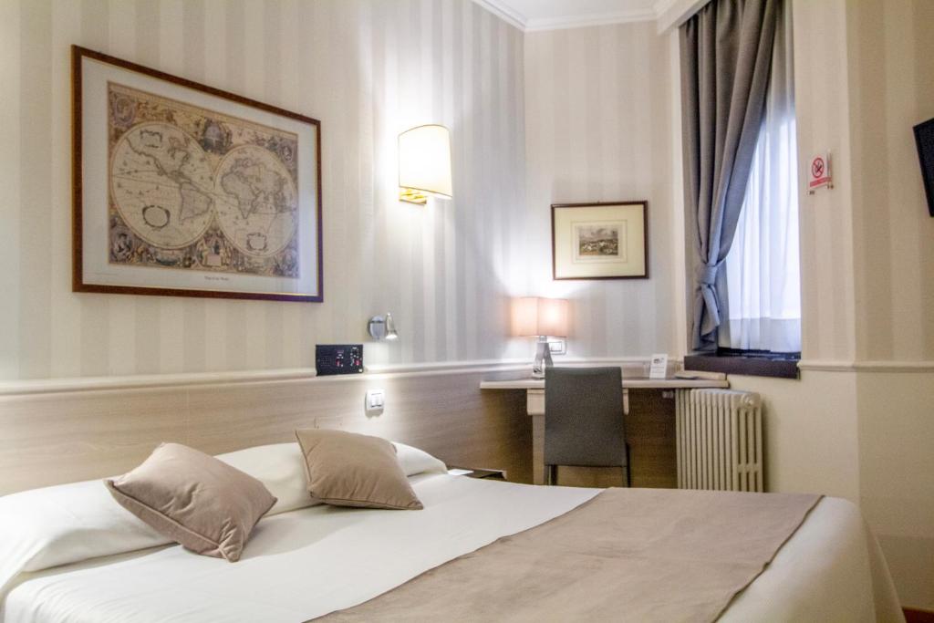 Hotel Flora - Resim 2