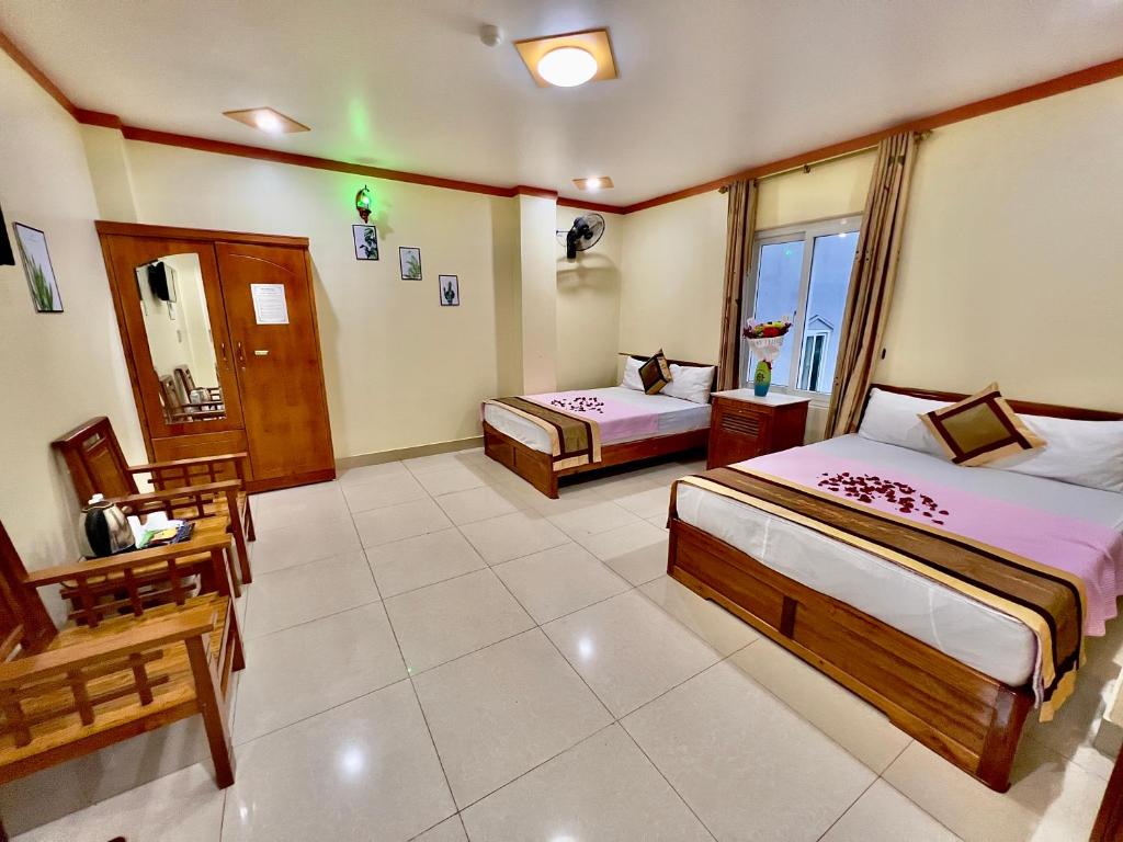 Manh Vuong Hotel CatBa - 16