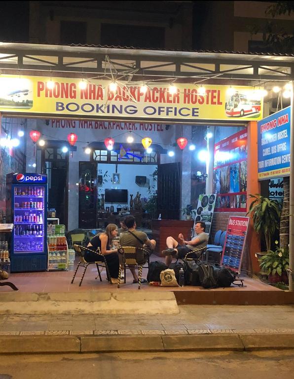 Hosté ubytování Phong Nha Backpacker Hostel