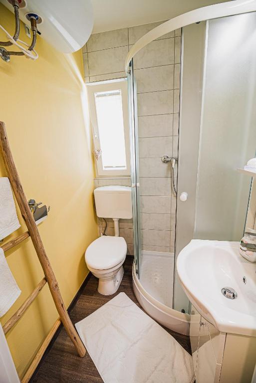 Koupelna v ubytování Studio Mobile Home Gotar