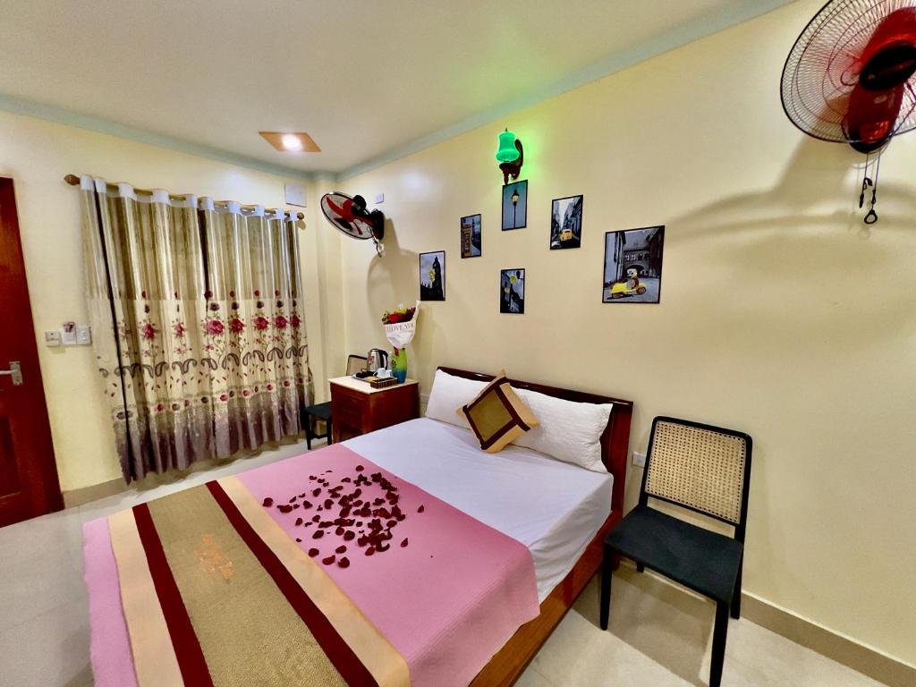 Manh Vuong Hotel CatBa - 11