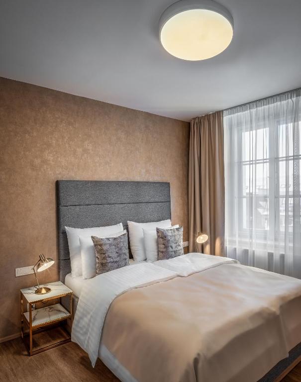 Theatre 9 Apartments by Adrez - 4