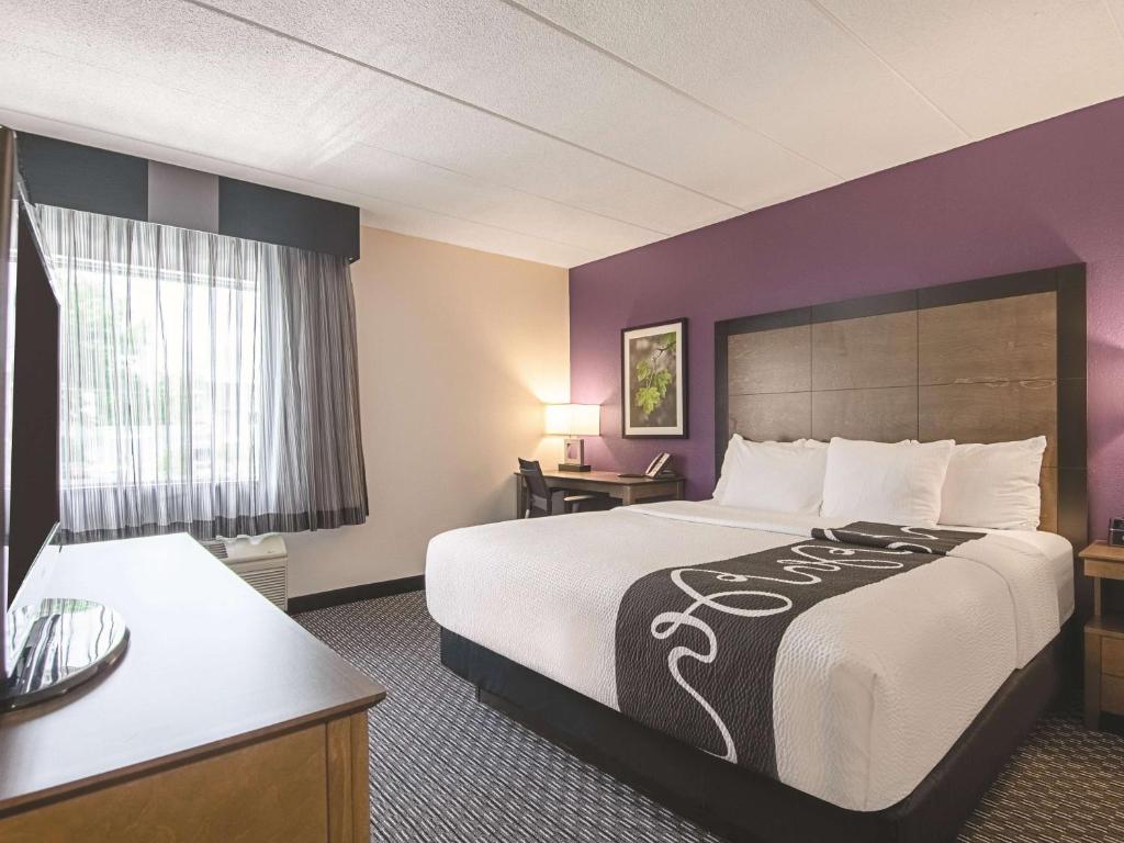 La Quinta by Wyndham Portland - 