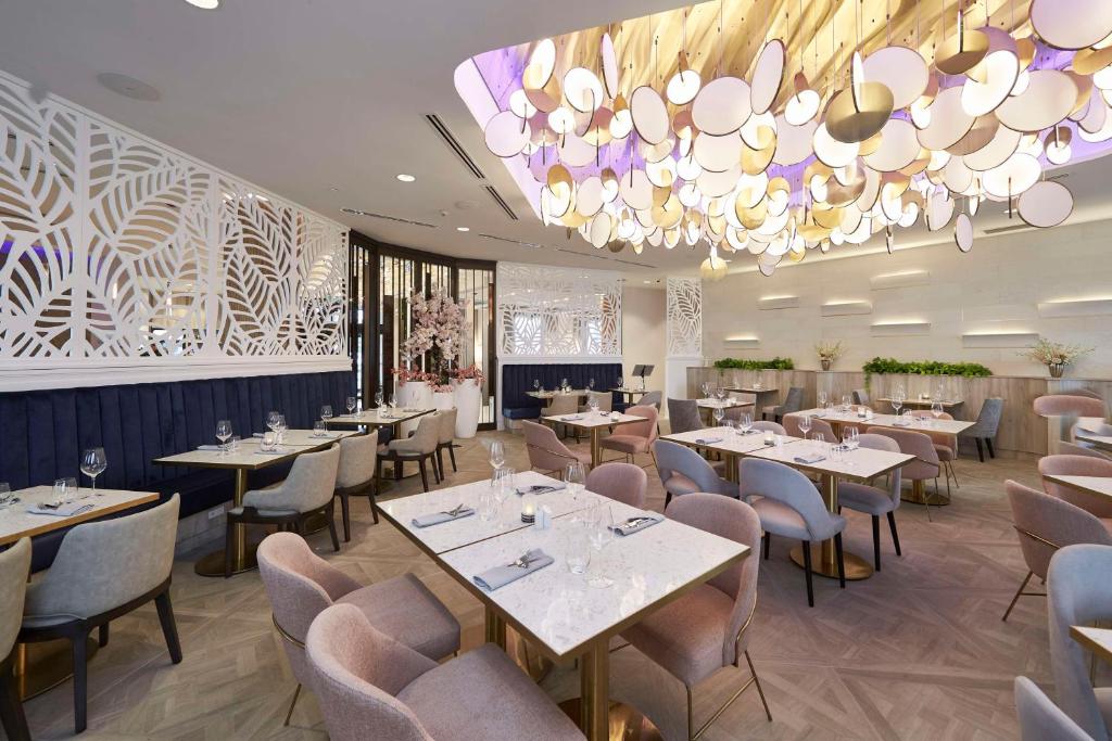 Bloom Mississauga, Tapestry Collection By Hilton - Resim 5