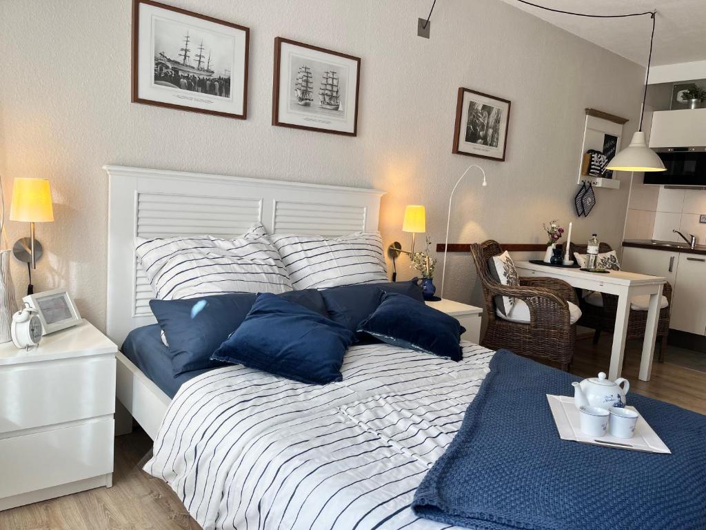 Una cama o camas en una habitación de Förde - Möwe