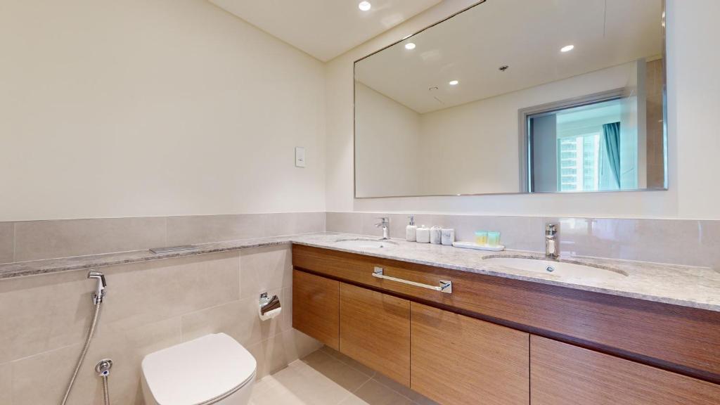 Fotografie z fotogalerie ubytování Forte Tower 2 - Glamorous Three Bedroom v Dubaji