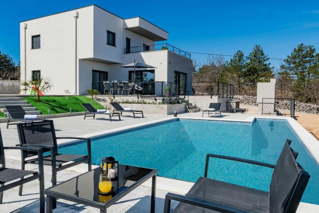 Bazén v ubytování VILLA KARIN-NEW,55m2 pool,playground,amazing view, nebo v jeho okolí