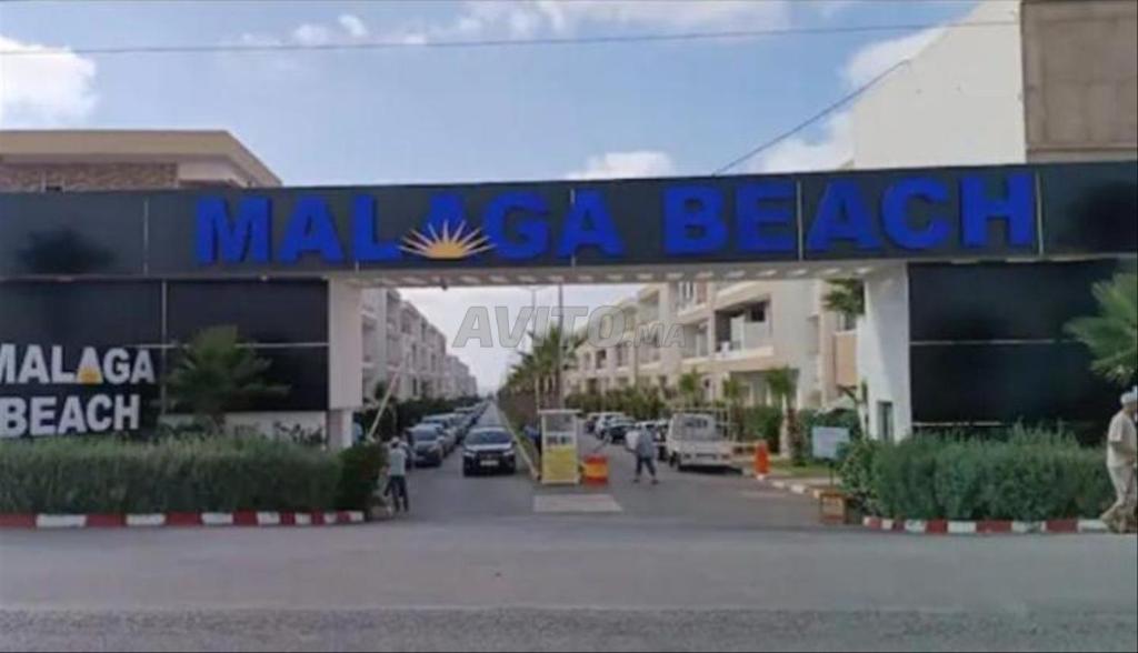 Appartement à Malaga Beach pour familles et couples mariés à Almansouria Mohammedia Maroc