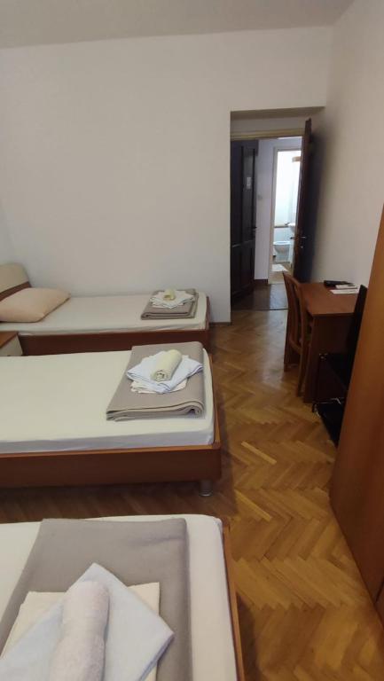 Postel nebo postele na pokoji v ubytování Jasna1