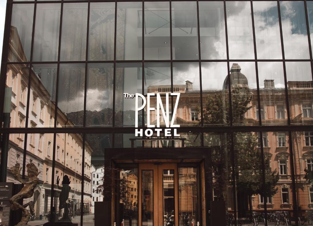 The PENZ Hotel - Resim 9
