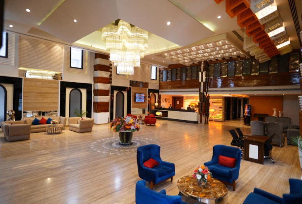 Posezení v ubytování The Vivaan Hotel & Resorts Karnal