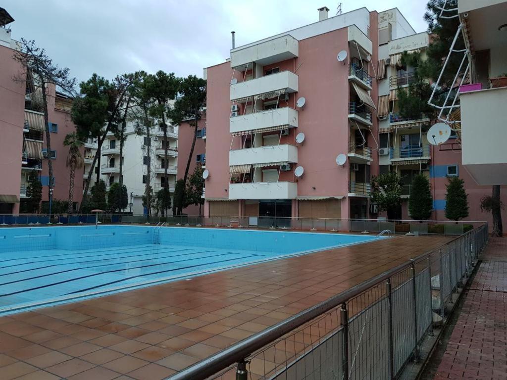 Cozy Apartment in Golem Beach - Imazhi 4
