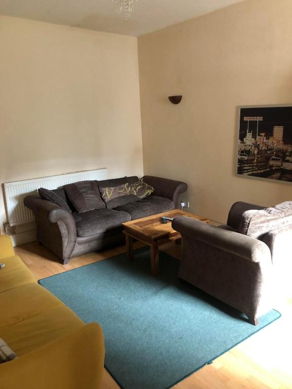 Room in town centre - Budget Double Room