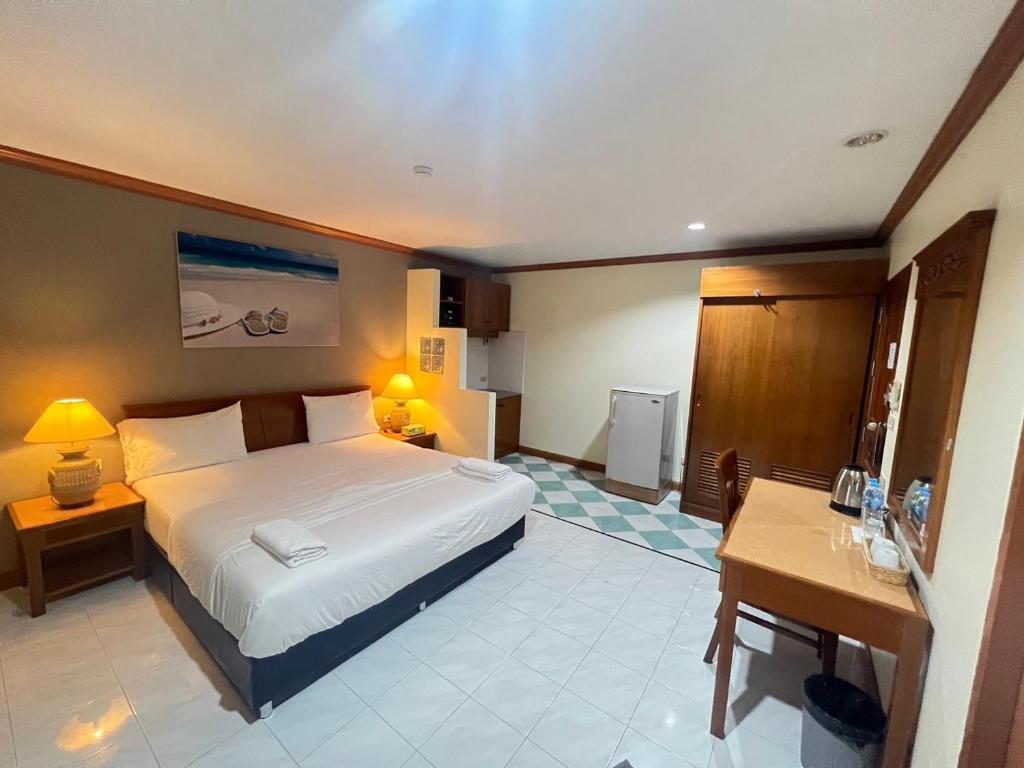 Royal Vista Patong - Resim 19