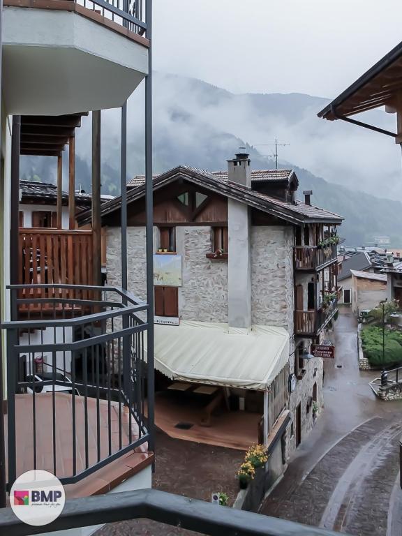 Nespecifikovaný výhled na hory nebo výhled na hory při pohledu z apartmánu
