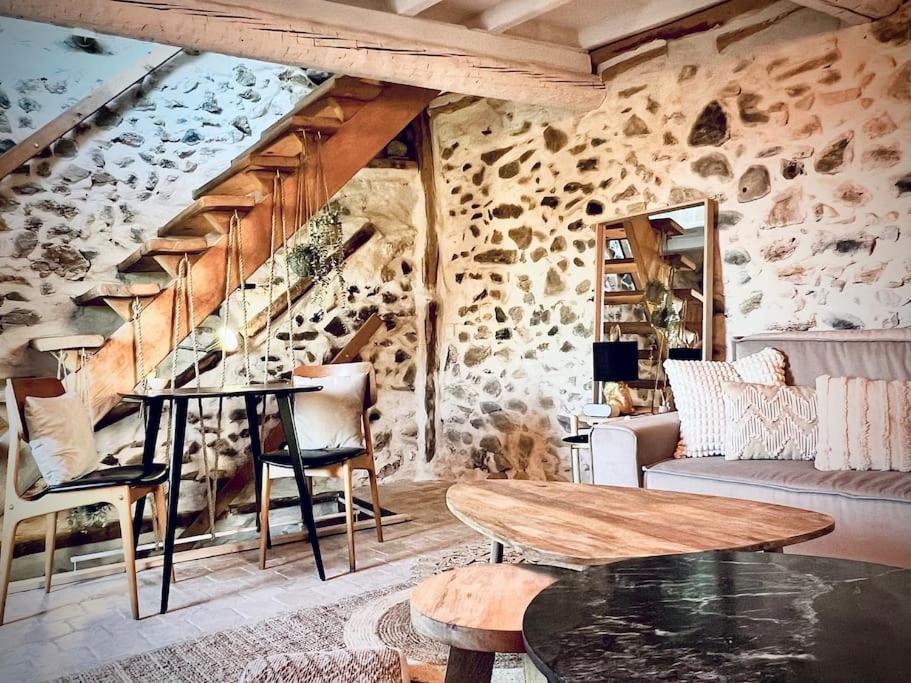 Photo de la galerie de l'établissement Maison Louisa, à Lieuran-Cabrières