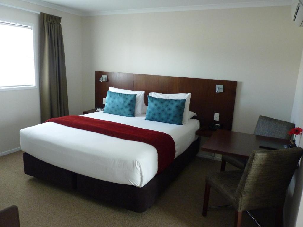 
Executive One-Bedroom Apartment
