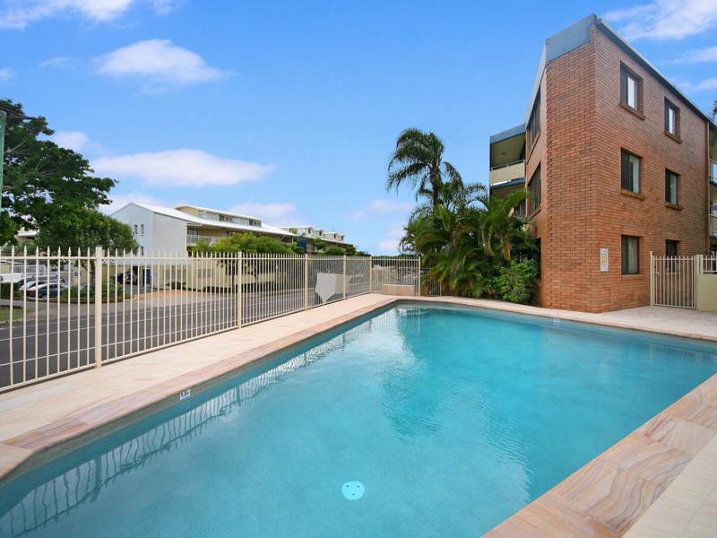 The swimming pool at or near Tindarra Apartments