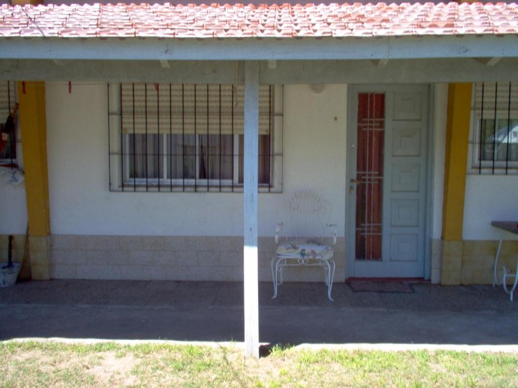 Το κτήριο όπου στεγάζεται  η παραθεριστική κατοικία