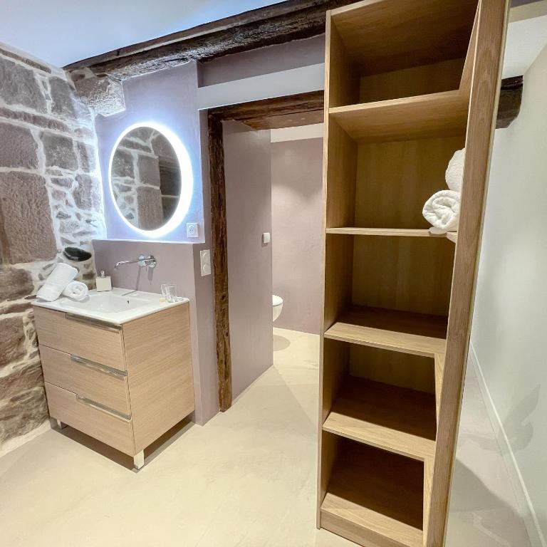 Fotografie z fotogalerie ubytování Chambres d'Hôtes Maison E.Bernat v destinaci Saint-Jean-Pied-de-Port