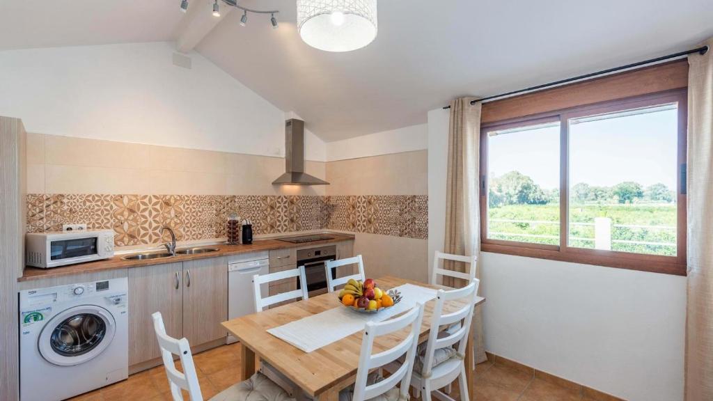 Kuchyň nebo kuchyňský kout v ubytování Villa Los Abuelos Cartama by Ruralidays