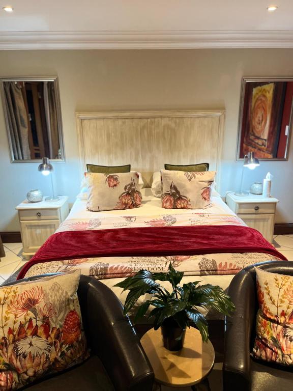 Mt Horeb Manor - Double Room