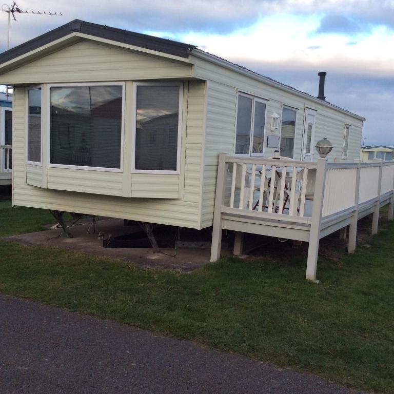 2 Bedroom 6 Birth Caravan Towyn, Abergele Aktualisierte Preise für 2024