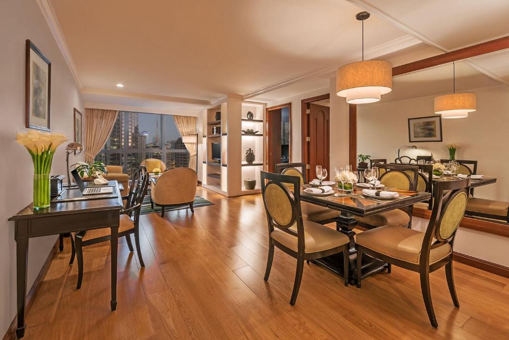 Discovery Suites Manila, Philippines的休息区