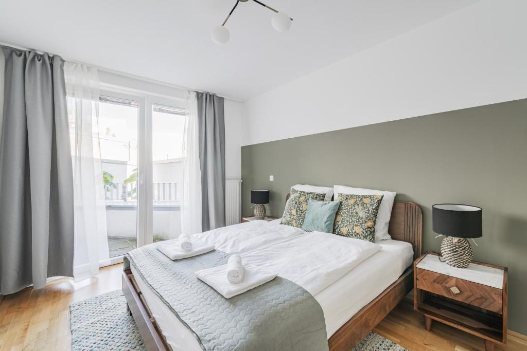 Modern Living Apartments Vienna, 15 min to center - 1