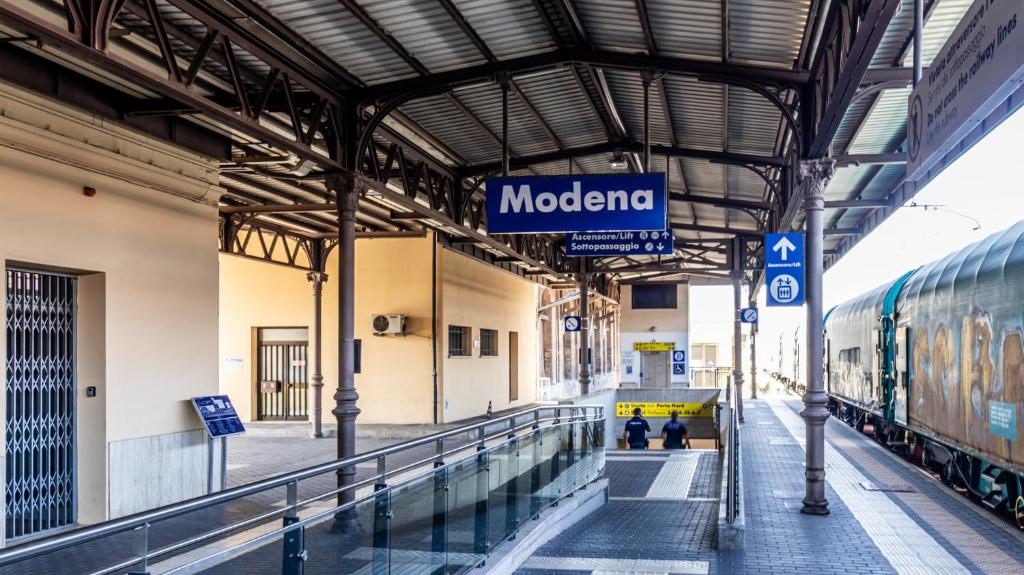 Fotografie z fotogalerie ubytování Grand Central by Alloro su Treno - Affitti Brevi Italia v destinaci Modena