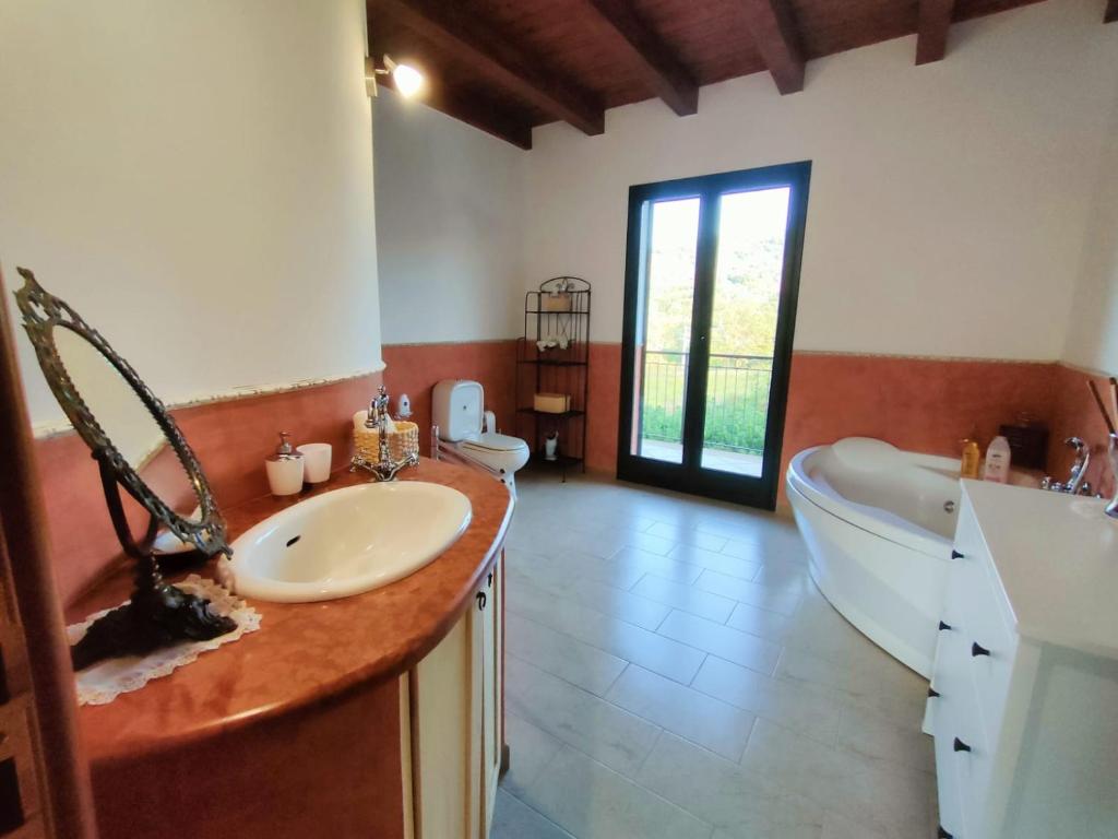 Koupelna v ubytování Villa Lina Casa Vacanza