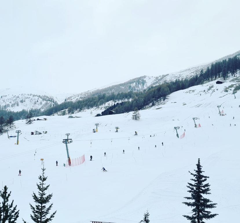 Obiekt AG Apartments Livigno centro zimą