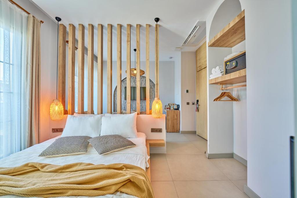 Postel nebo postele na pokoji v ubytování Lilium Boutique Hotel