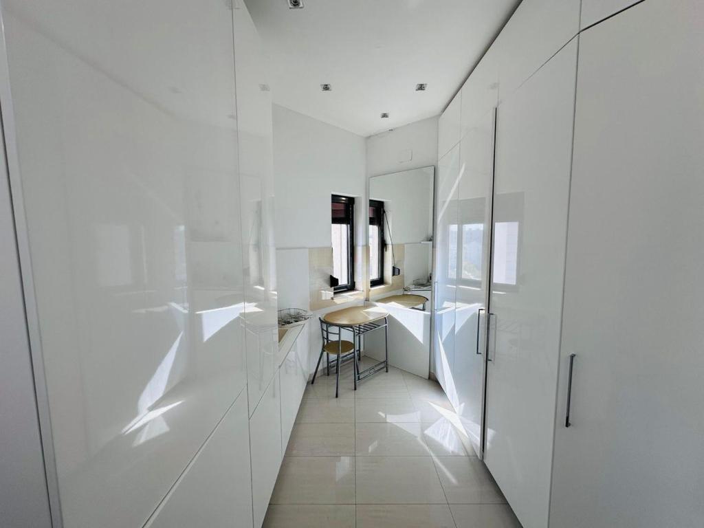 Riviera Studios - Resim 9