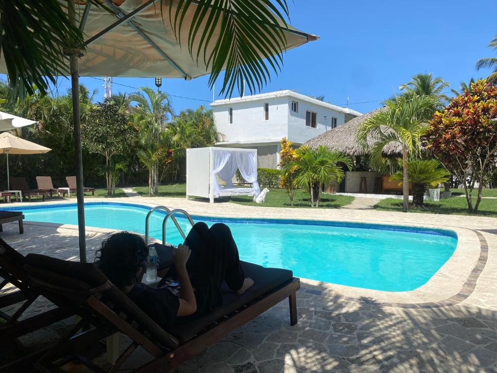 Bazén v ubytování Diamond Hotel Cabarete nebo v jeho okolí