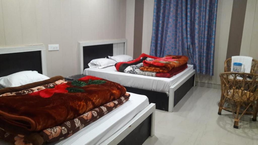 Guptkashi Prithvi yatra hotel
